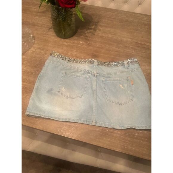 - Retrofete Women's Blue Denim Mini Skirt Size 32 Rhinestone Embellished - Picture 7 of 14